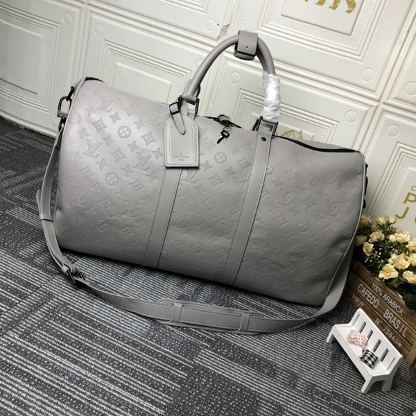 ルイヴィトンバッグ背面デザイン